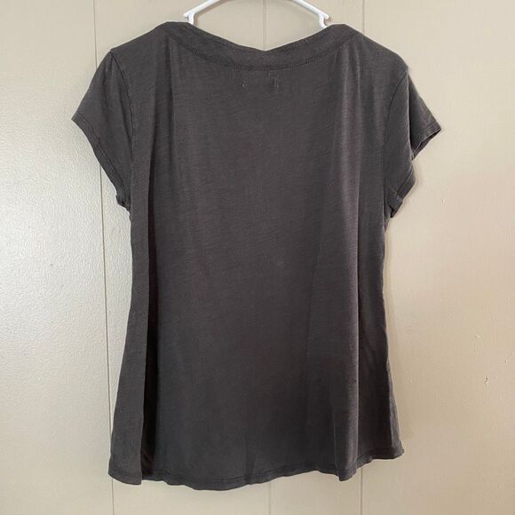 American Eagle Embellished Scoop Neck Tee Gray Beaded Studded Top Women’s Small - Picture 2 of 5